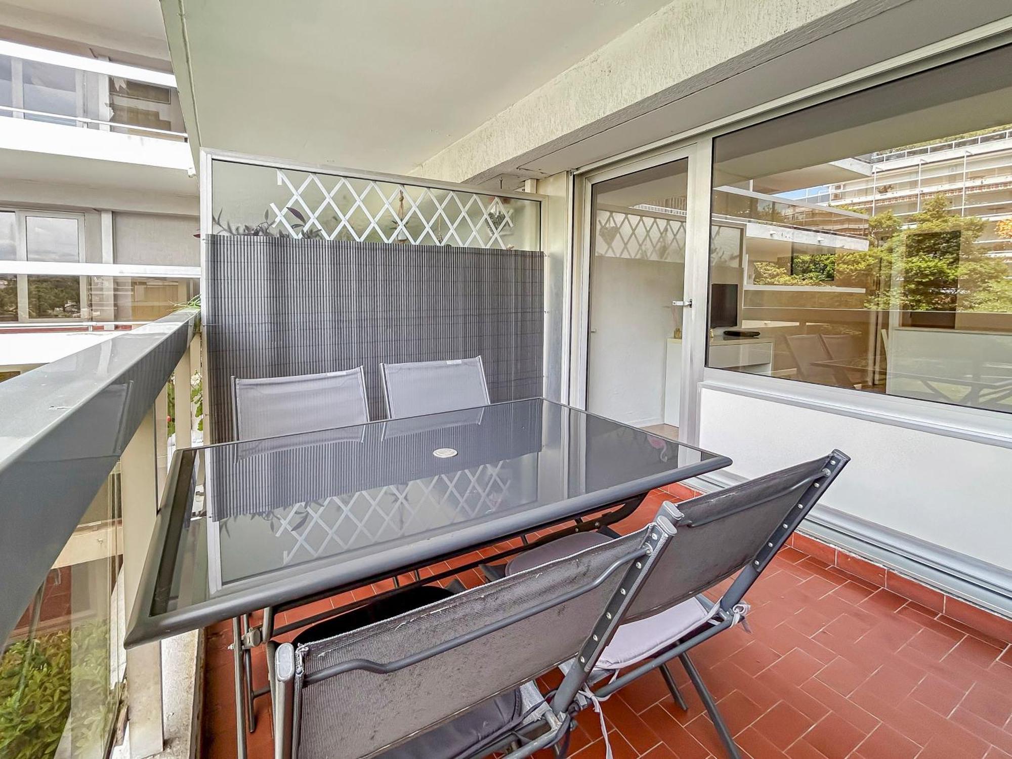 Joli Studio 4Pers Piscine Tout Confort Ζουάν λε Πιν Εξωτερικό φωτογραφία